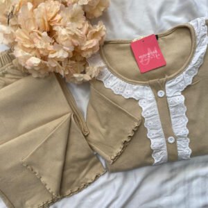 Alternative view of Très doux RÉF 1898