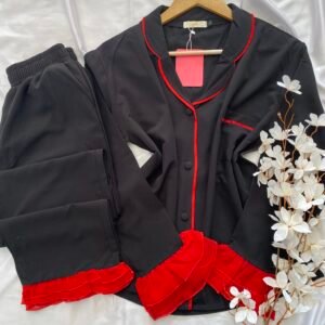 Très chic🌸REF 1590