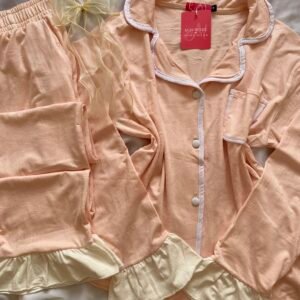 Alternative view of Très élégante REF 1899