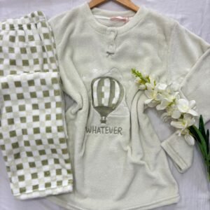 Alternative view of Très confortable REF 5902